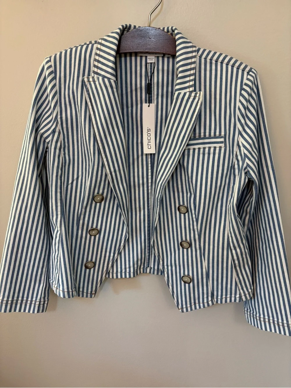 Chico’s Striped Blazer Double-Breasted Denim NWT Blue White 0.5/Womens S (6)